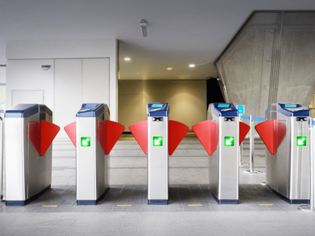 FLAP BARRIERS_01-min
